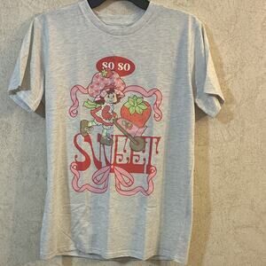 Strawberry Shortcake So So Sweet Graphic Tee Shirt Heather Grey S New Kawaii Y2K